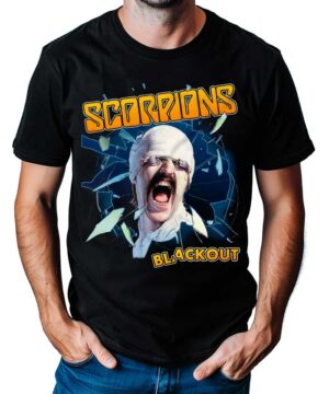 Czarna koszulka muzyczna Scorpions "Blackout" z nadrukiem okładki albumu przedstawiającej twarz mężczyzny za stłuczonym szkłem.