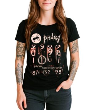 Czarna koszulka THE PRODIGY "Dirtchamber" z białym logo mrówki, nazwą zespołu i czerwonymi, graficznymi akcentami.