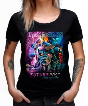 Czarna koszulka IRON MAIDEN Future Past Tour 2024 z kolorowym nadrukiem i napisem, idealna dla fanów zespołu.