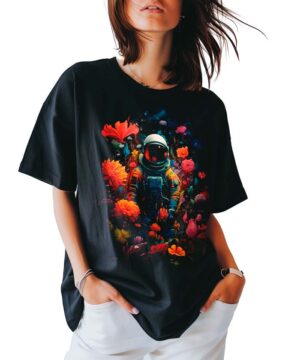 tshirt damski czarny oversize kosmos Astronaut in Bloom