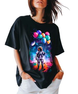 tshirt damski czarny oversize kosmos Cosmic Balloon Journey