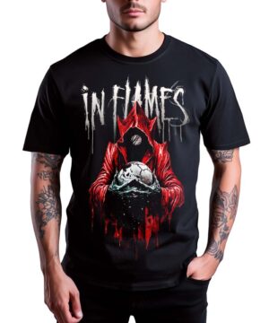 Czarna koszulka muzyczna IN FLAMES "Jester drip" z logo zespołu i grafiką zakapturzonej postaci trzymającej czaszkę.