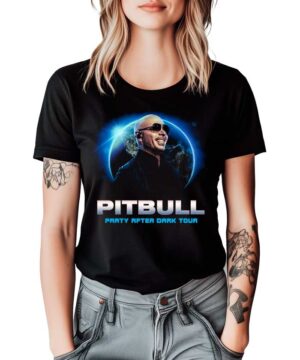 Czarna koszulka PITBULL z motywem "Party After Dark Tour", nadruk Mr. Worldwide w okularach na niebieskim tle.