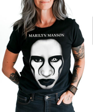Czarna koszulka muzyczna MARILYN MANSON z nadrukiem monochromatycznej twarzy z mocnym makijażem i wyrazistymi czarnymi liniami.