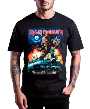 Czarna koszulka muzyczna IRON MAIDEN "Run for your lives - Budapeszt" z kolorową grafiką i logo zespołu, unisex.