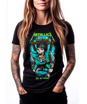 Czarna koszulka METALLICA "Ride the Lightning Sparky" z grafiką szkieletu na krześle elektrycznym, model unisex.