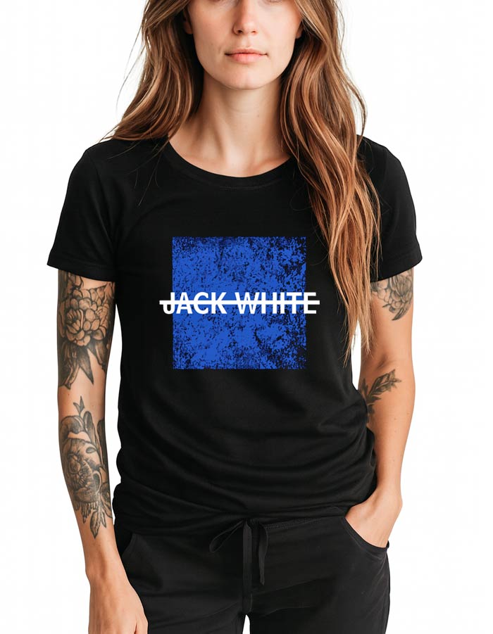 Czarna koszulka damska JACK WHITE "No name cover" z niebieskim kwadratem i białym, częściowo przekreślonym napisem.