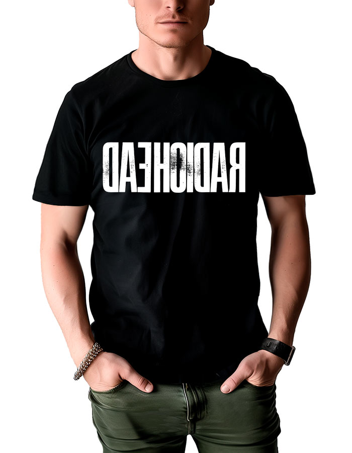 tshirt-muzyczny-meski-czarny-radiohead-DAEHOIDAR Czarna koszulka męska RADIOHEAD "DAEHOIDAR" z białym, lustrzanym napisem, model z krótkim rękawem.