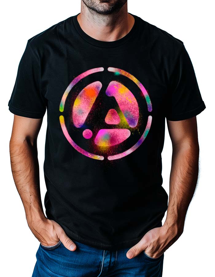 tshirt-meski-czarny-linkin-park-joe's-spray-logo Koszulka męska LINKIN PARK "Joe's spray logo" czarna z kolorowym abstrakcyjnym logo na piersi, widoczna na białym tle.