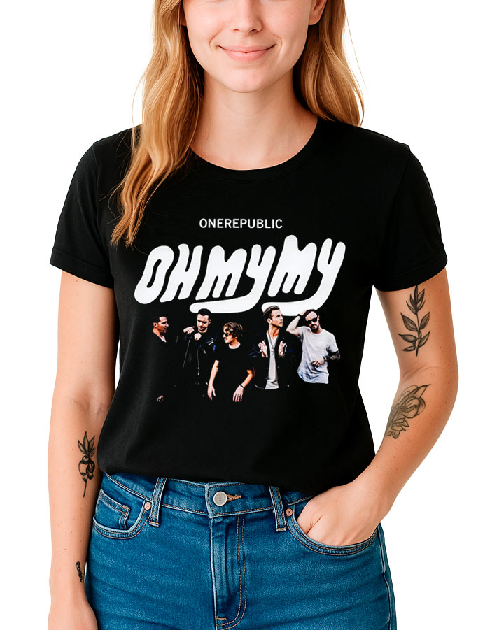 tshirt-muzyczny-damski-czarny-one-republic-oh-my-my Czarna koszulka damska ONE REPUBLIC "Oh My My" z nadrukiem zespołu na przodzie. Idealna jako oficjalny merch fanowski.